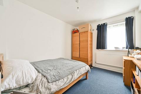 1 bedroom flat for sale, Tabard Street, London Bridge, London, SE1