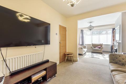 13 Molescroft, London, SE9 3JU