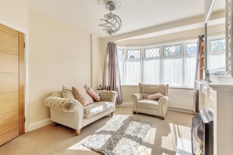 13 Molescroft, London, SE9 3JU