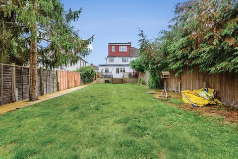 13 Molescroft, London, SE9 3JU
