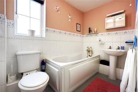 26 Columbine Way, Littlehampton, BN17 6UX