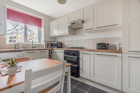 1 bedroom flat to rent, Carslake Road Putney SW15