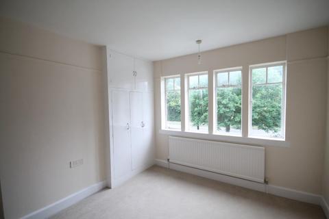 3 bedroom semi-detached house to rent, Newmarket Road Cambridge