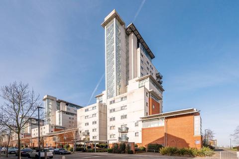 2 bedroom flat for sale, Sark Tower, Thamesmead, London, SE28