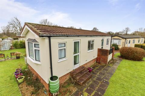 2 bedroom park home for sale, Bakers Farm, Upper Horsebridge, Hailsham