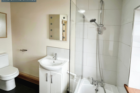 4 bedroom house to rent, Kincraig Street, Caerdydd, CF24