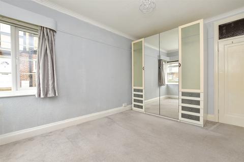 4 Grove Avenue, Sutton, SM1 2DP