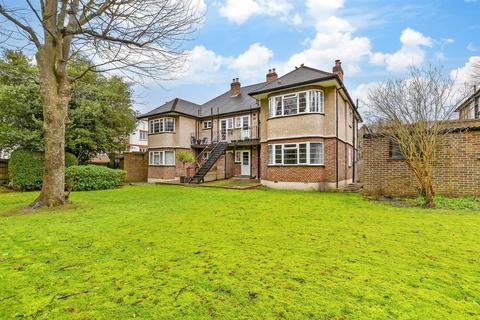 4 Grove Avenue, Sutton, SM1 2DP