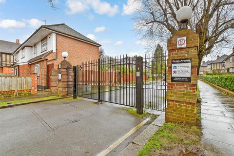 4 Grove Avenue, Sutton, SM1 2DP