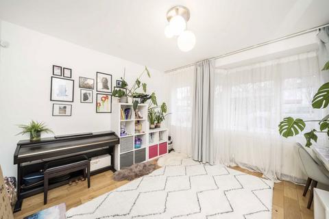 14 Avalon Road, London, W13 0BN