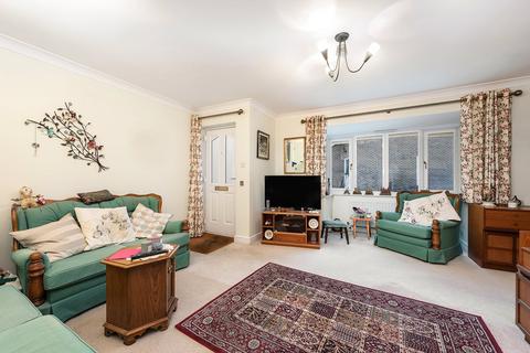 2 bedroom detached house for sale, Englefield Road, Woking GU21