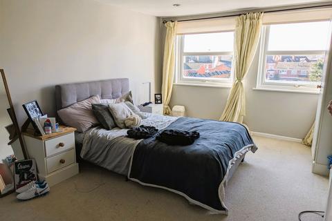 6 bedroom terraced house for sale, Comer Road, Worcester WR2