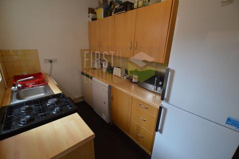 2 bedroom terraced house to rent, Hamilton Street, Leicester LE2