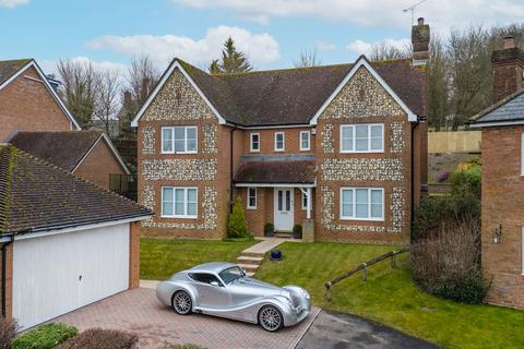 5 Hillside, Whitchurch, RG28 7SN