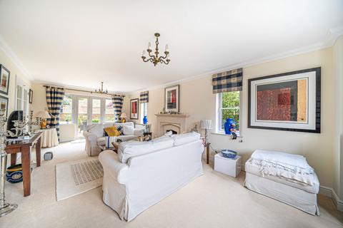 5 Hillside, Whitchurch, RG28 7SN