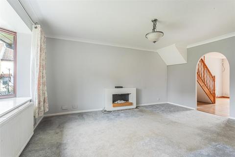 4 Barn Close, Corsham, SN13 9XB