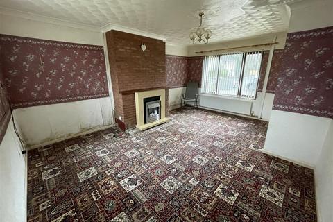 3 bedroom semi-detached house for sale, Pen Y Wern, Llanelli