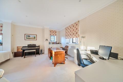 19, Stanmore Hall Wood Lane, Stanmore, HA7 4JY