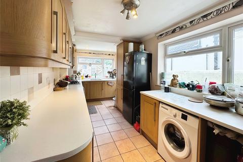 2 bedroom house to rent, Bluett Street, Kent ME14