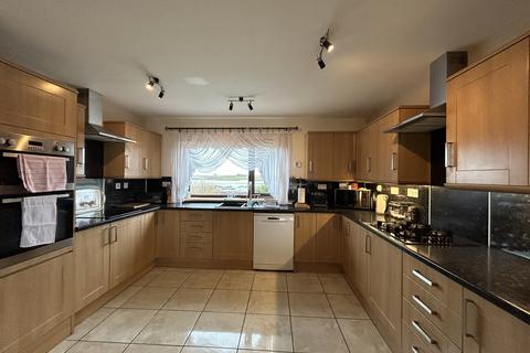 4 bedroom detached house for sale, Locheport HS6