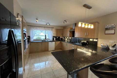 4 bedroom detached house for sale, Locheport HS6