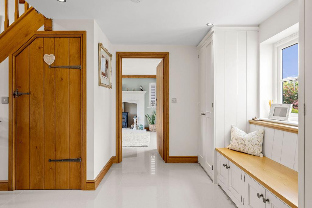 Hallway to lounge