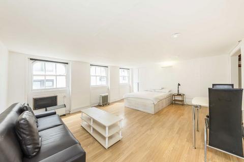 Studio to rent, Duke Street, London W1U