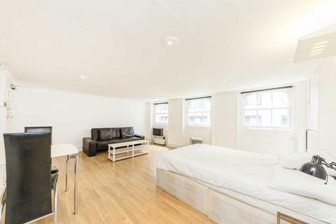 Studio to rent, Duke Street, London W1U