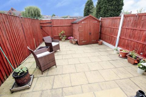 3 bedroom property to rent, Broad Oak Drive NG9 7AX