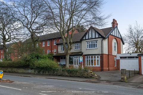 5 bedroom detached house for sale, Stockport Road, Hyde, Cheshire, SK14