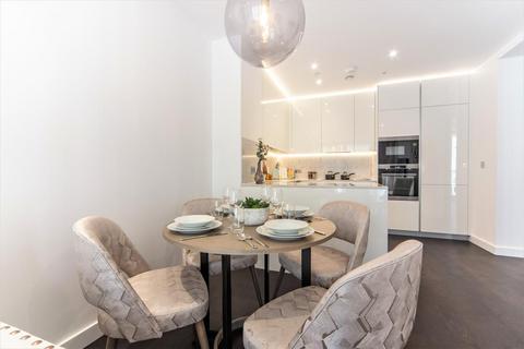 2 bedroom apartment to rent, Thornes House, Nine Elms SW11