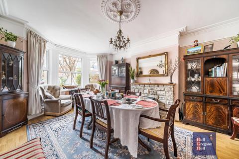 8 bedroom house for sale, Cluny Crescent, Swanage