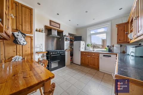 8 bedroom house for sale, Cluny Crescent, Swanage