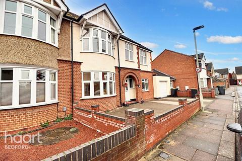 4 bedroom semi-detached house for sale, Ouse Road, Bedford