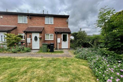 2 bedroom house to rent, Alport Way, Leicester LE18