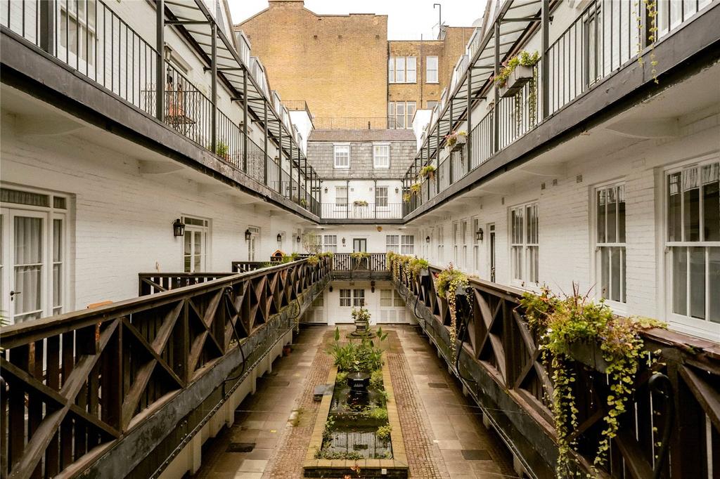 Mews Courtyard