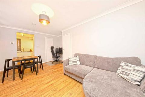 1 bedroom flat to rent, Waldegrave Road, Teddington TW11