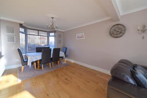 3 bedroom end of terrace house for sale, Aubrey Road, Birmingham B32