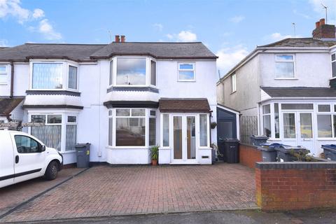 3 bedroom end of terrace house for sale, Aubrey Road, Birmingham B32