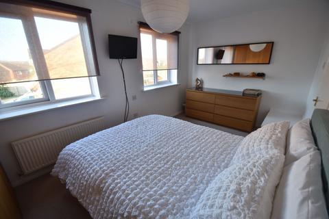 12 Haycroft, Luton, LU2 7GJ