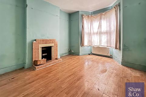 285 Staines Road, Feltham, TW14 9HF