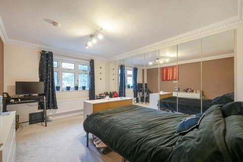 2 bedroom flat for sale, Neeld Crescent, Hendon NW4