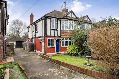 48a Aboyne Drive, London, SW20 0AL