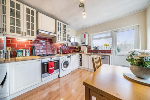 48a Aboyne Drive, London, SW20 0AL