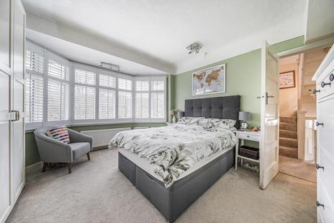 48a Aboyne Drive, London, SW20 0AL