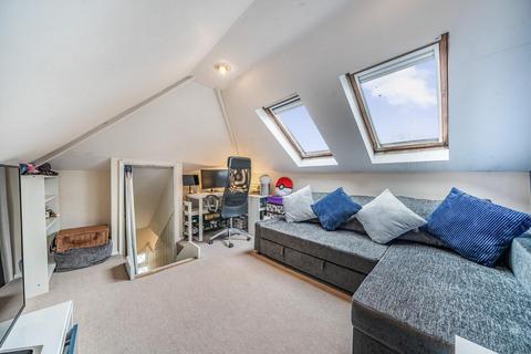 48a Aboyne Drive, London, SW20 0AL