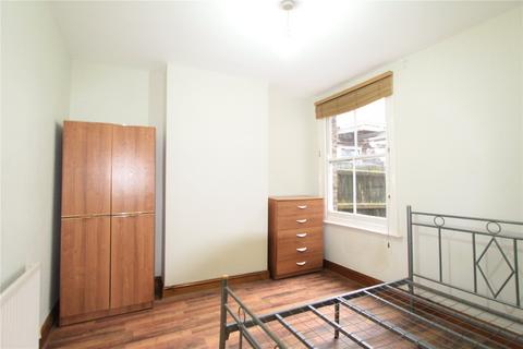 2 bedroom flat to rent, Edward Road, Walthamstow E17