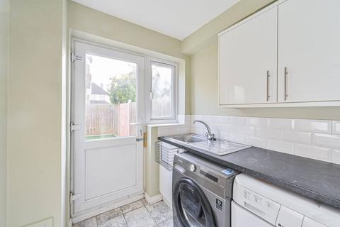 4 bedroom end of terrace house to rent, Upland Road, Dulwich, London, SE22