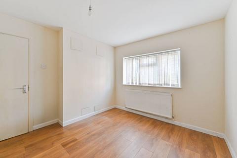 4 bedroom end of terrace house to rent, Upland Road, Dulwich, London, SE22