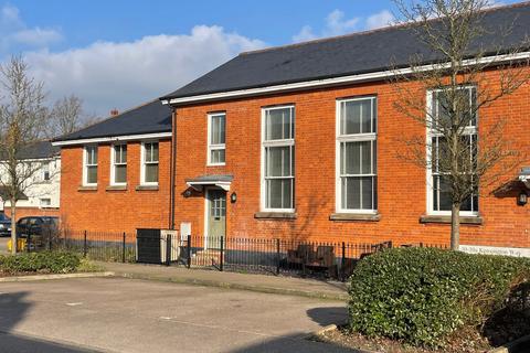 Kensington Way, Brentwood, CM14